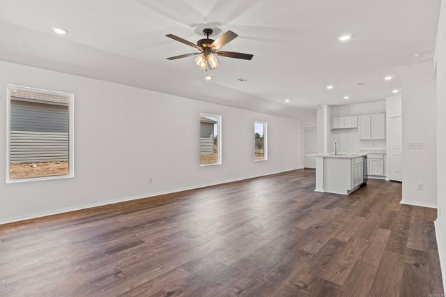 7017 Potomac Trail, Bauxite, AR 72011