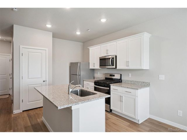 934 Montbello Ave, Fort Lupton, CO 80621