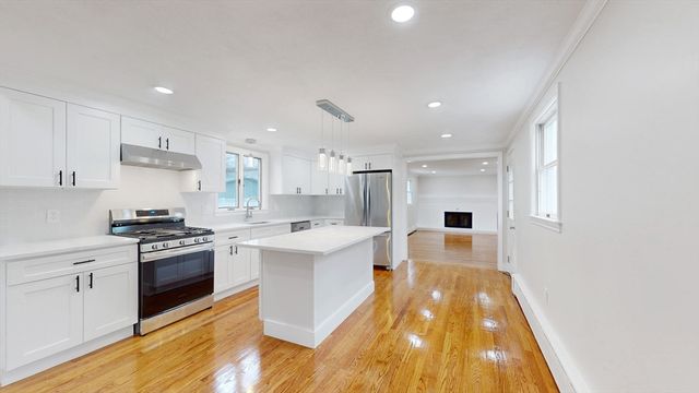 22 Baldwin St, Winchester, MA 01890