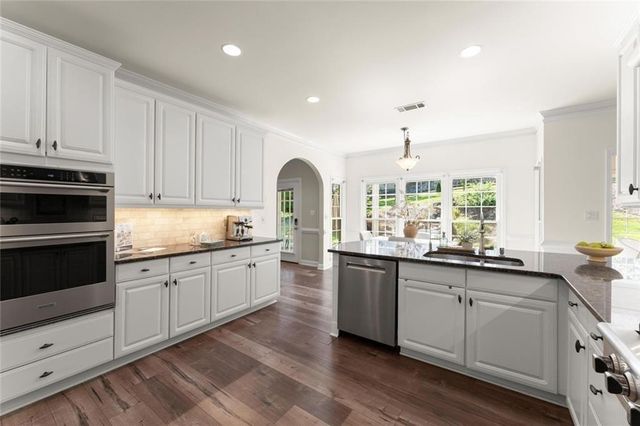 1255 Wincrest Court NW, Kennesaw, GA 30152