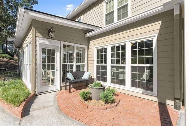 1255 Wincrest Court NW, Kennesaw, GA 30152