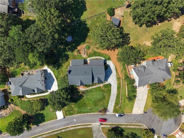 1255 Wincrest Court NW, Kennesaw, GA 30152