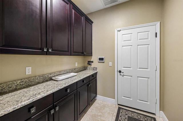 9117 OUTLOOK ROCK TRAIL, Windermere, FL 34786