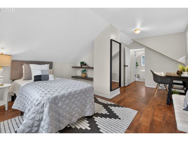 210 Se 218TH Ave, Gresham, OR 97030