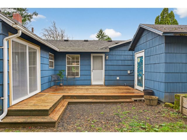 210 Se 218TH Ave, Gresham, OR 97030