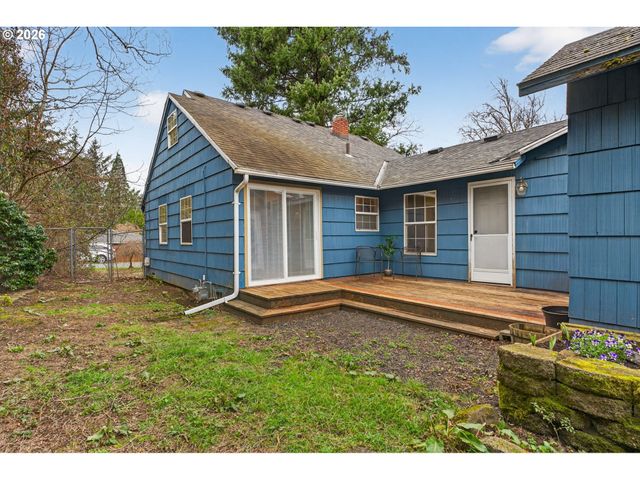 210 Se 218TH Ave, Gresham, OR 97030