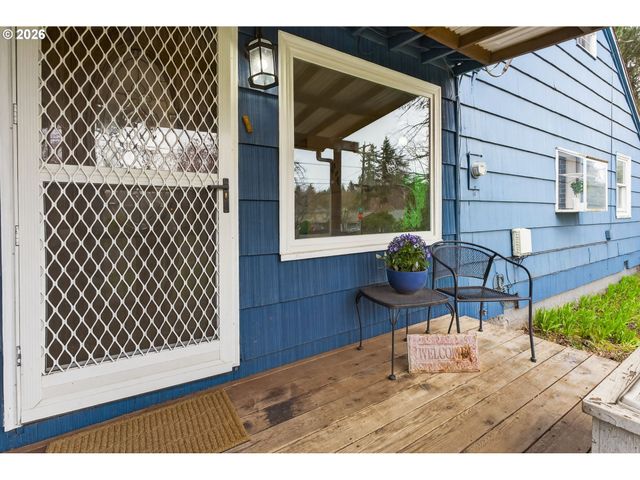 210 Se 218TH Ave, Gresham, OR 97030