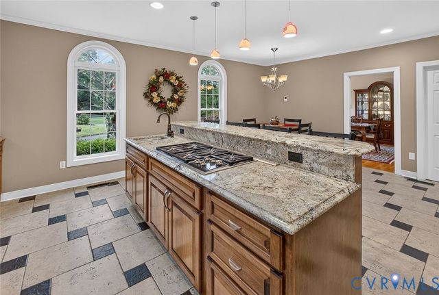 604 Cross Ridge Ln, Manakin Sabot, VA 23103