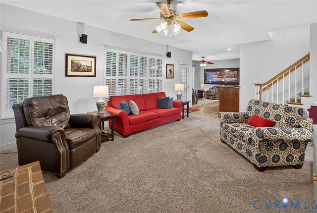 604 Cross Ridge Ln, Manakin Sabot, VA 23103