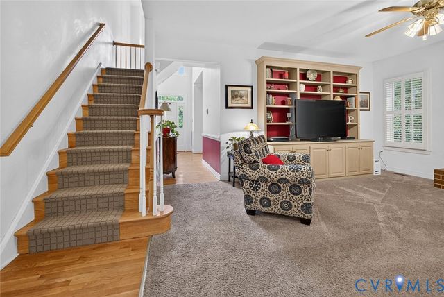 604 Cross Ridge Ln, Manakin Sabot, VA 23103