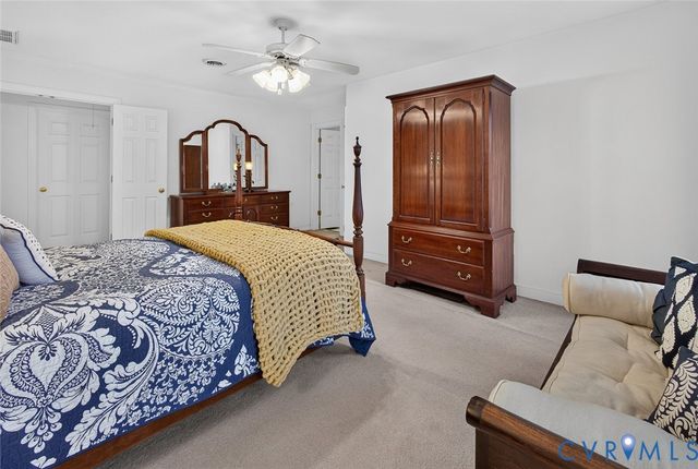 604 Cross Ridge Ln, Manakin Sabot, VA 23103