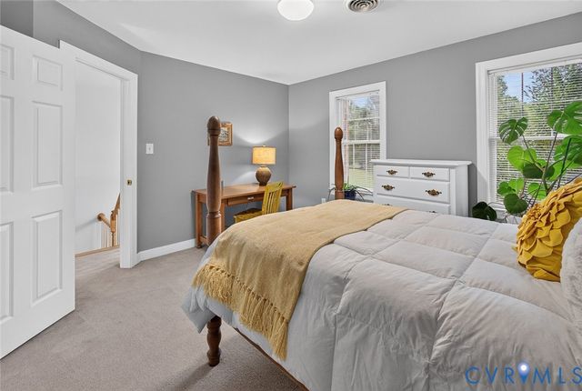 604 Cross Ridge Ln, Manakin Sabot, VA 23103