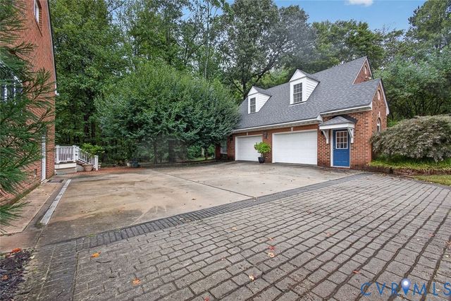 604 Cross Ridge Ln, Manakin Sabot, VA 23103