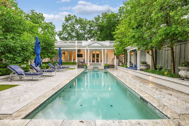 6671 Gaston Avenue, Dallas, TX 75214