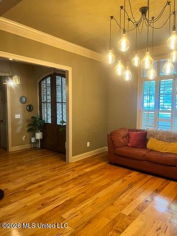 1135 Martingale Road, Jackson, MS 39206