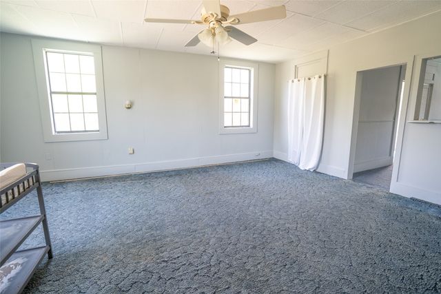 631 W Austin, Paris, TX 75460