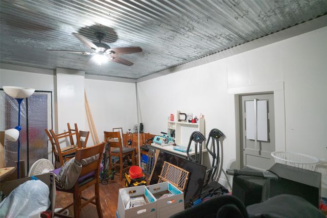 631 W Austin, Paris, TX 75460