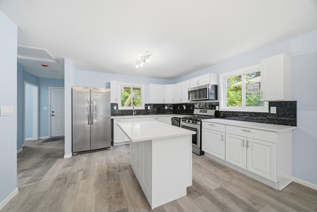772 Hovey Street, Gary, IN 46406