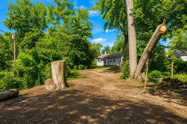 772 Hovey Street, Gary, IN 46406