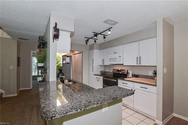 2700 Seashore CV, Virginia Beach, VA 23454