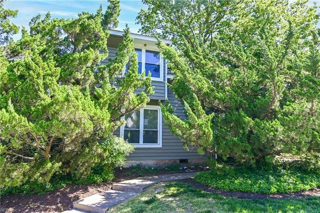 2700 Seashore CV, Virginia Beach, VA 23454