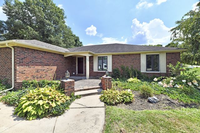 1023 Pendle Hill Avenue, Pendleton, IN 46064