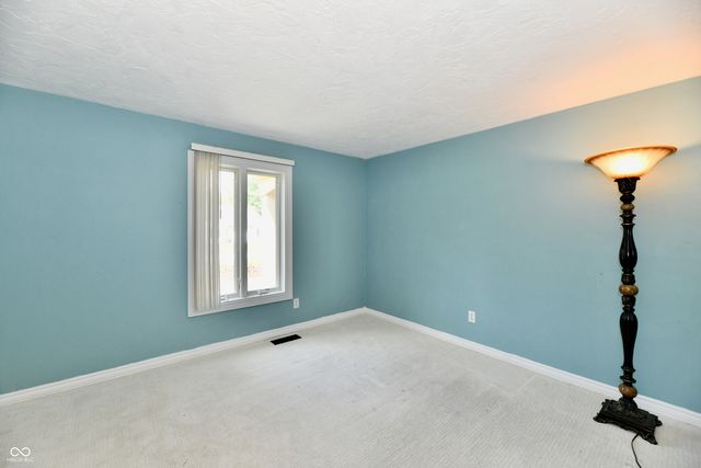 1023 Pendle Hill Avenue, Pendleton, IN 46064