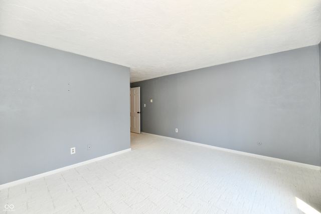 1023 Pendle Hill Avenue, Pendleton, IN 46064