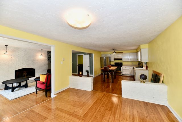 1023 Pendle Hill Avenue, Pendleton, IN 46064