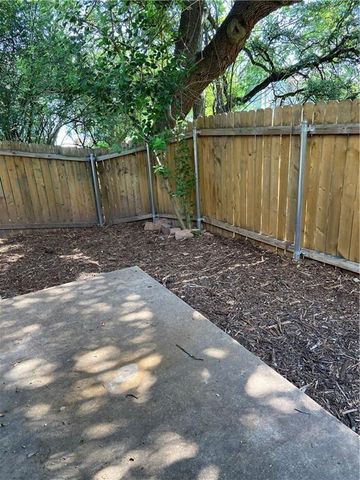 11901 Swearingen DR 96, Austin, TX 78758