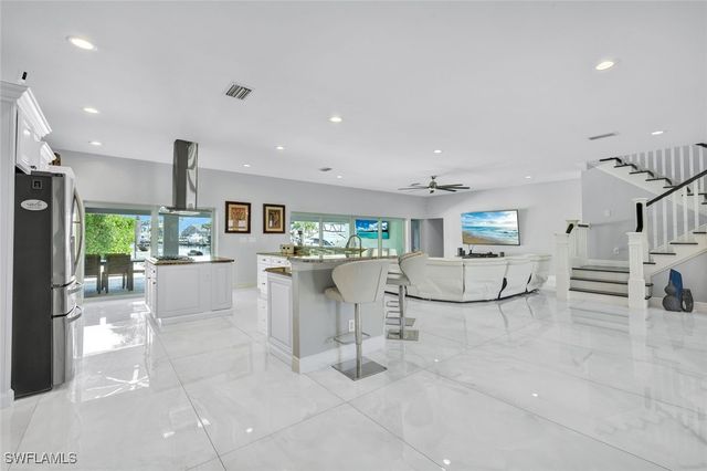 6448 Griffin BLVD, Fort Myers, FL 33908