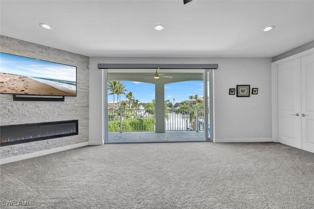 6448 Griffin BLVD, Fort Myers, FL 33908