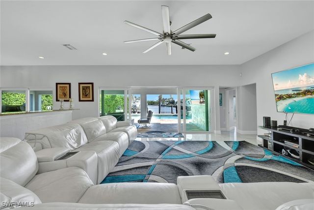 6448 Griffin BLVD, Fort Myers, FL 33908