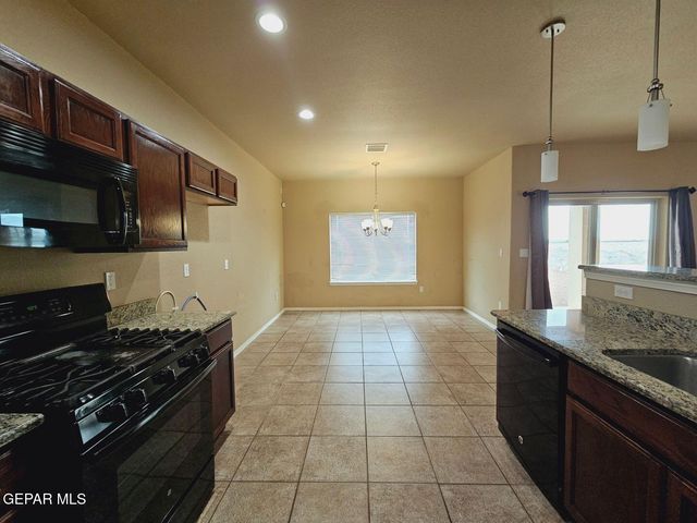 12185 COPPER VALLEY Lane, El Paso, TX 79934