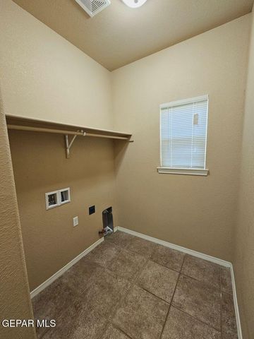 12185 COPPER VALLEY Lane, El Paso, TX 79934