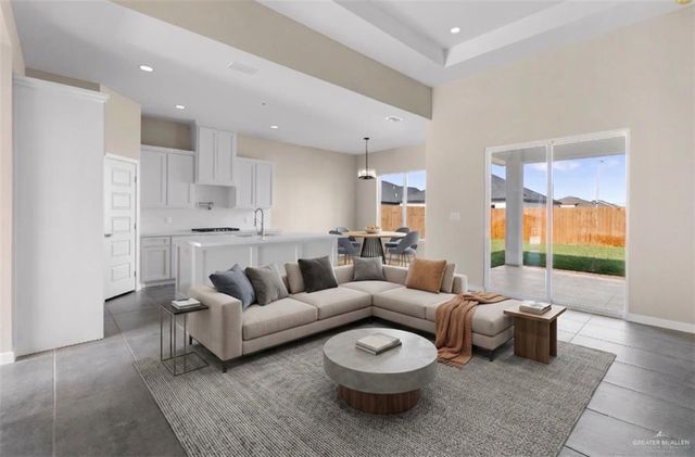 2100 Blue Sky Drive, Weslaco, TX 78599