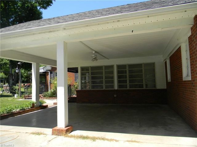 4300 Old Liberty Place, Greensboro, NC 27406