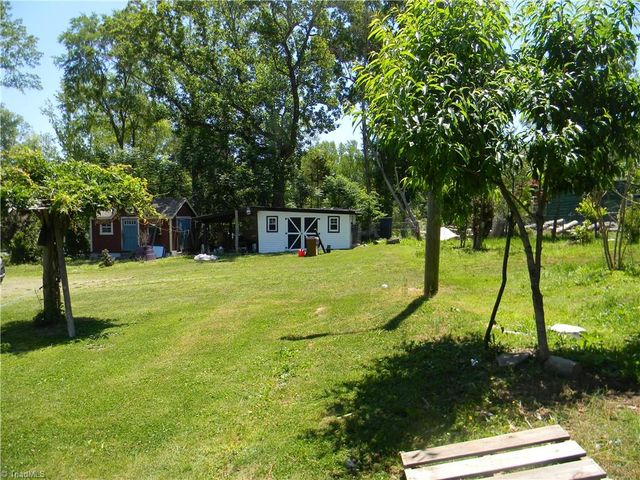 4300 Old Liberty Place, Greensboro, NC 27406