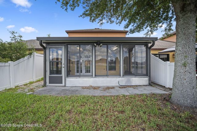 4550 Radiant Way 102, Melbourne, FL 32901