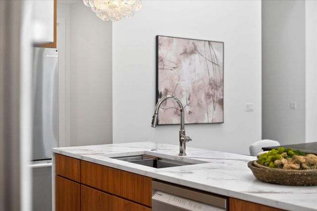 1410 Kearney Road, Ann Arbor, MI 48104