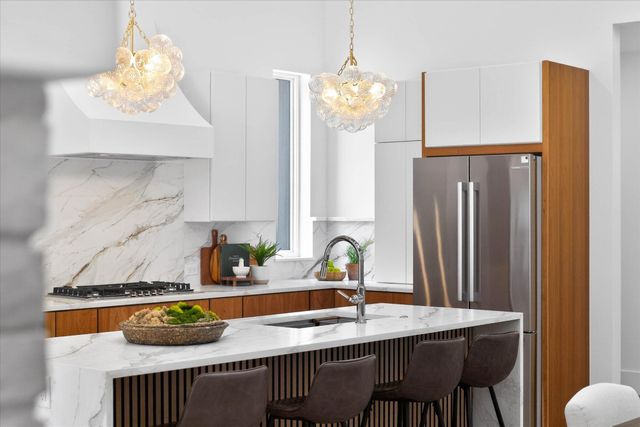 1410 Kearney Road, Ann Arbor, MI 48104