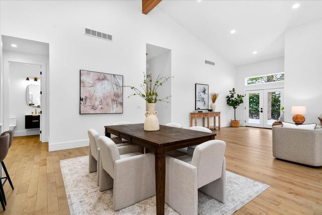 1410 Kearney Road, Ann Arbor, MI 48104