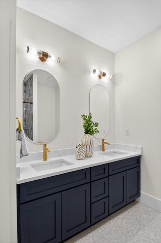 1410 Kearney Road, Ann Arbor, MI 48104