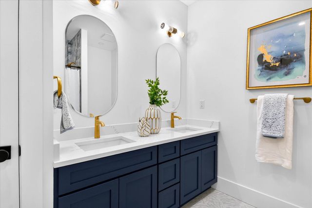 1410 Kearney Road, Ann Arbor, MI 48104