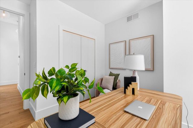 1410 Kearney Road, Ann Arbor, MI 48104