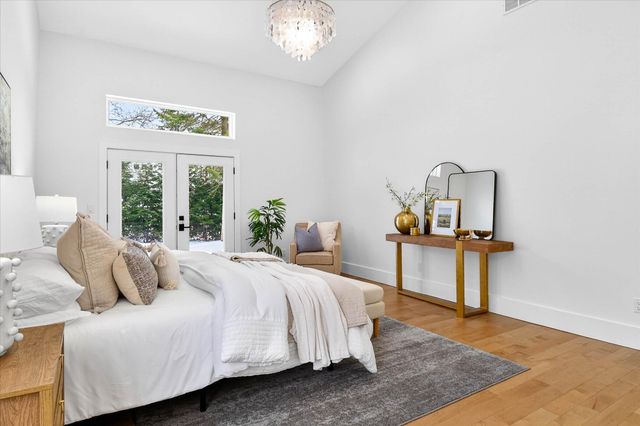 1410 Kearney Road, Ann Arbor, MI 48104