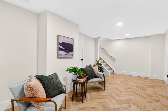 1410 Kearney Road, Ann Arbor, MI 48104