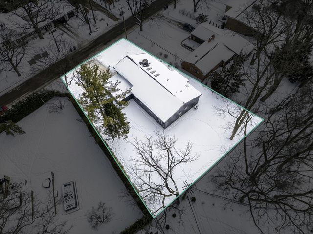 1410 Kearney Road, Ann Arbor, MI 48104