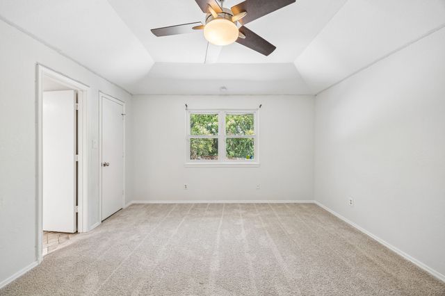 2749 Buna Drive, Dallas, TX 75211