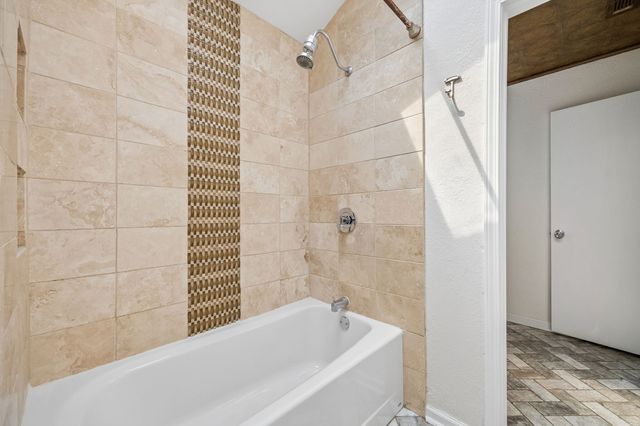 2749 Buna Drive, Dallas, TX 75211